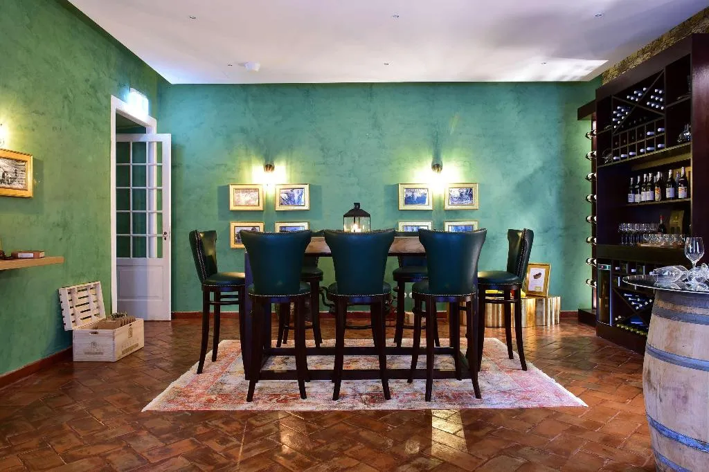 Bar, Valverde Sintra Palácio de Seteais, Lisbon