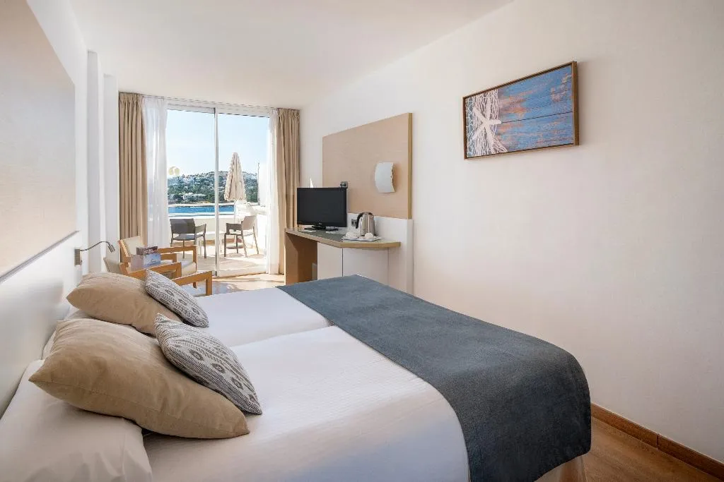 Double or Twin SEA VIEW WITH BALCONY Room, Sentido Fido Punta del Mar Hotel & Spa, Majorca