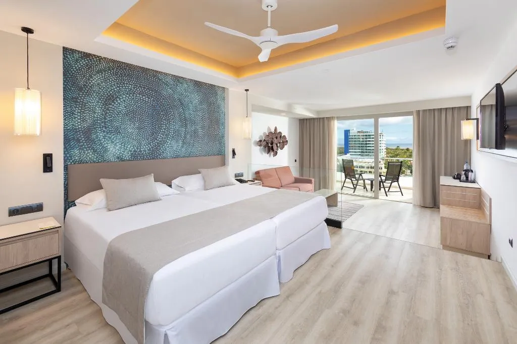 Double or Twin SIDE SEA VIEW WITH BALCONY Room, Hotel Riu Palace Jandia, Fuerteventura