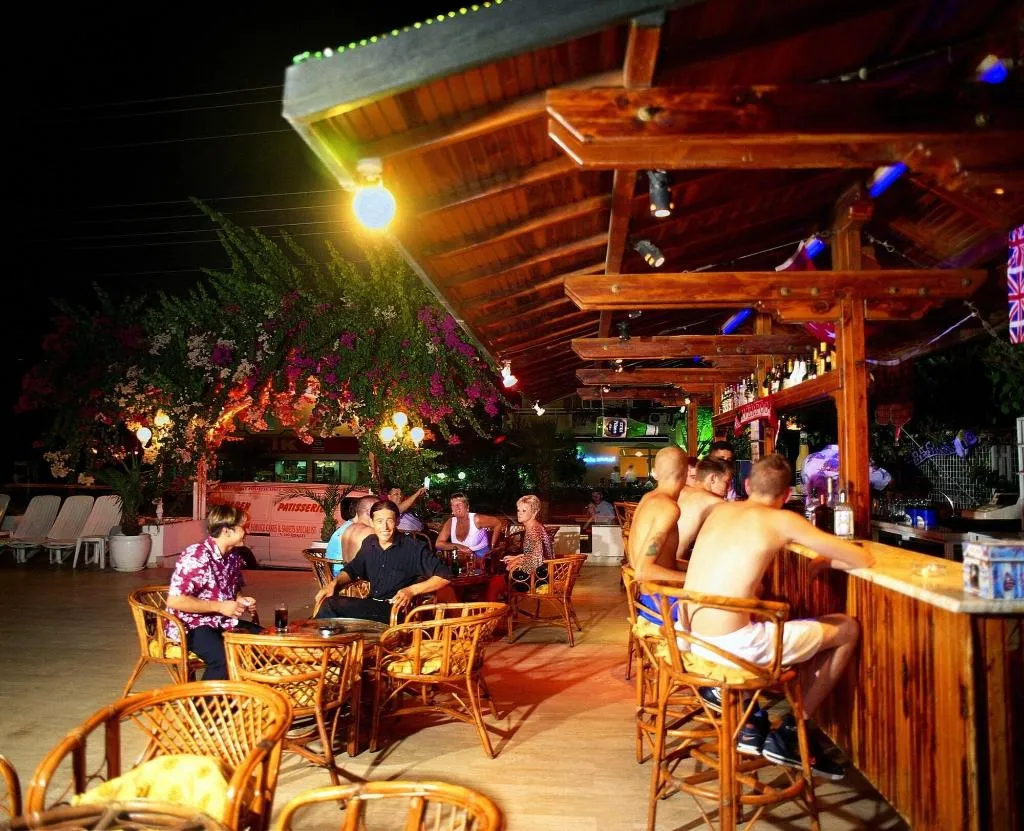 Bar, Oasis Hotel & Apartments, Dalaman