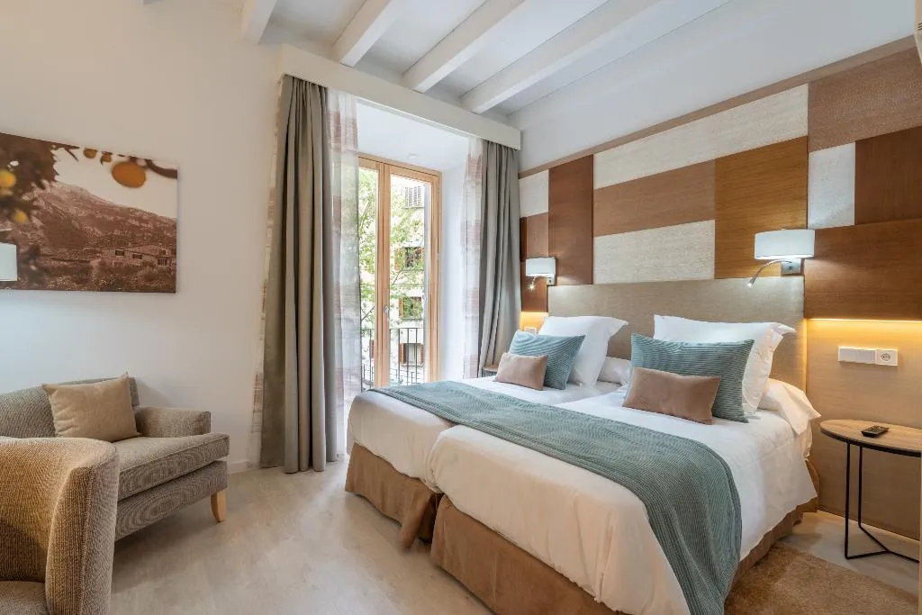 Double or Twin SUPERIOR CITY VIEW Room, Soller Plaza, Majorca