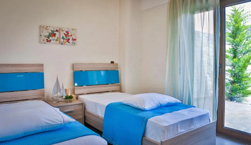 VILLA THREE BEDROOMS WITH PRIVATE POOL Room, Stigmes Villas and Suites, Thessaloniki
