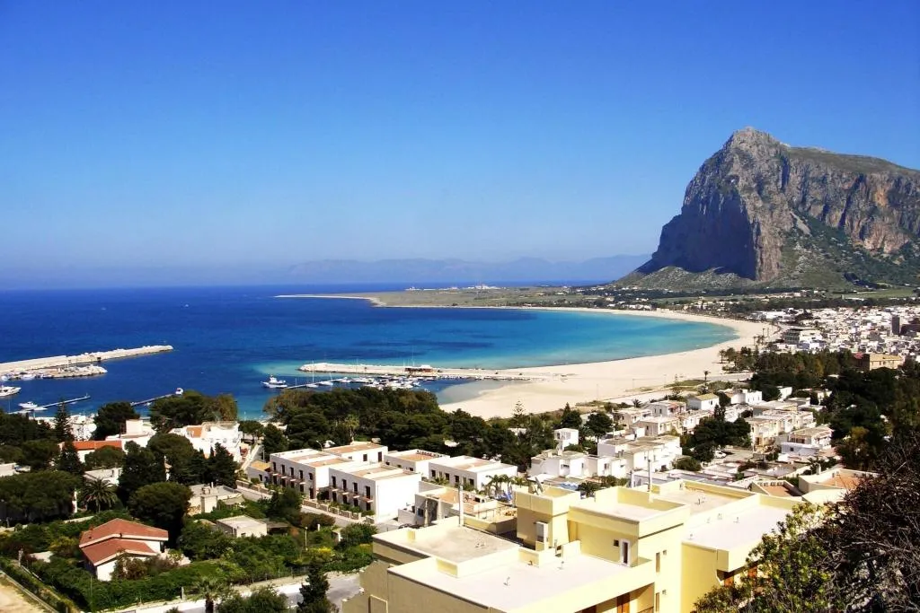 Beach, Sikania, Palermo