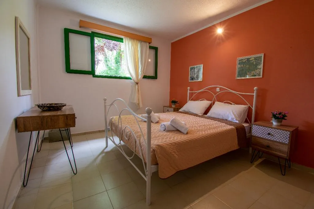 APARTMENT ONE BEDROOM Room, Govino Bay, Corfu