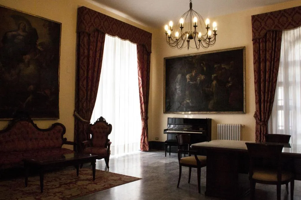 Bar, Casa Tolentino, Naples