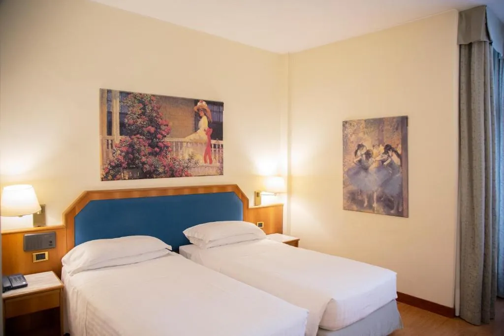 TWIN SUPERIOR Room, iH Hotels Milano Eur, Milan