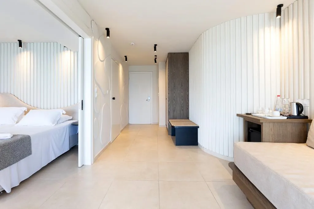 SUITE SUPERIOR SEA VIEW Room, Alia Beach Hotel, Crete
