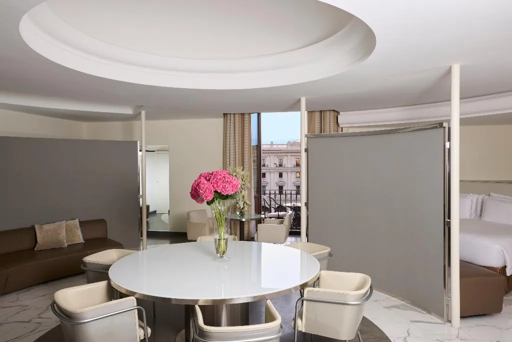 SUITE WITH TERRACE Room, Anantara Palazzo Naiadi Rome Hotel, Rome