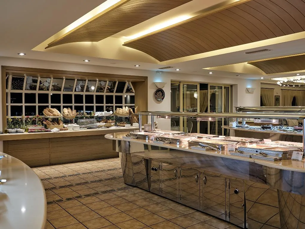 Restaurant, Pilot Beach Resort, Crete