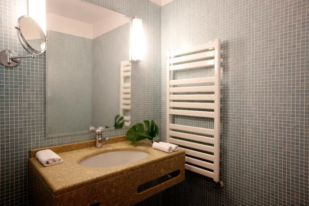 TRIPLE CLASSIC Room, BYPILLOW Grand Central, Venice