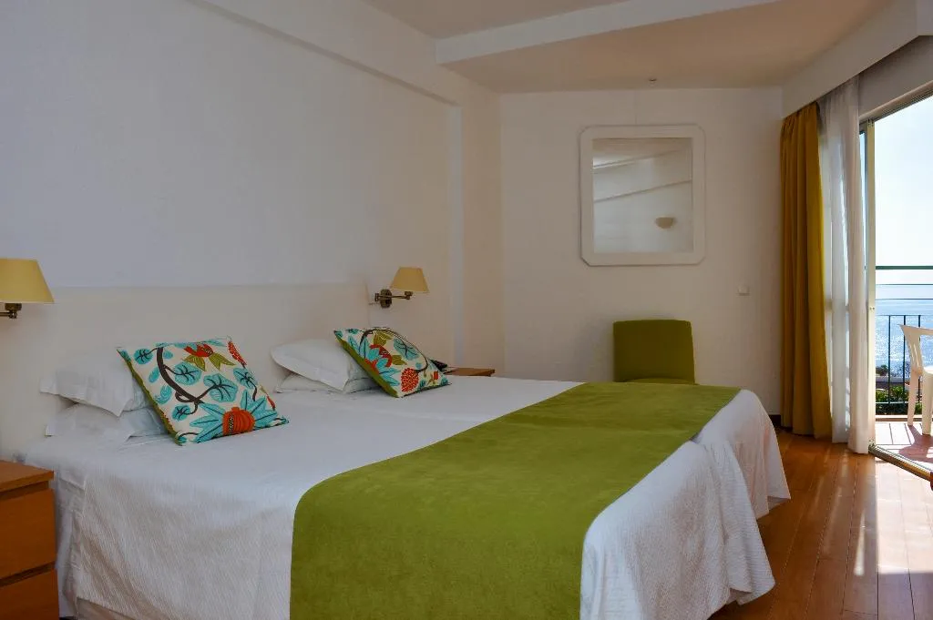 SINGLE STANDARD Room, Florasol Residence Hotel, Madeira