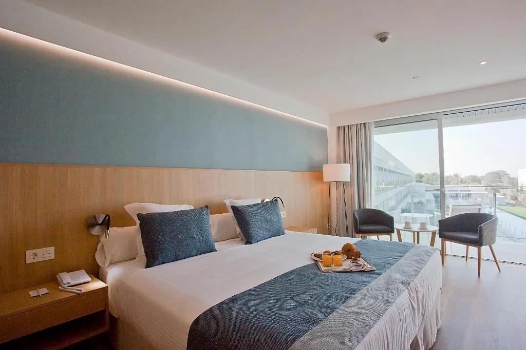 Double or Twin WITH BALCONY Room, Seth 55 Santo Tomas, Menorca
