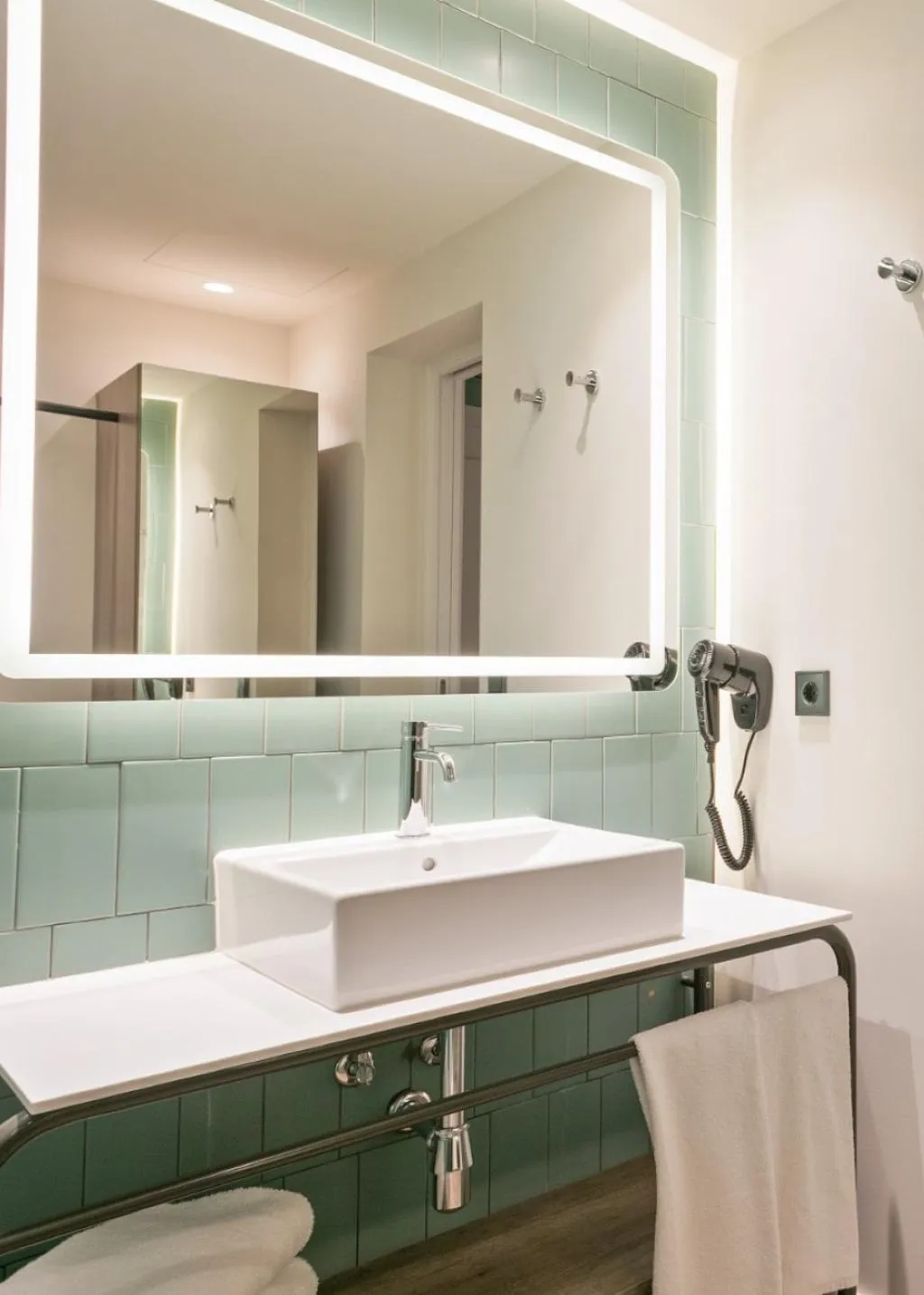 DOUBLE SUPERIOR Room, Via Augusta, Barcelona