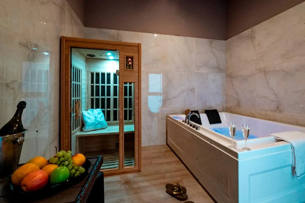 Sports and Entertainment, Villa Elisio Hotels & Spa, Naples