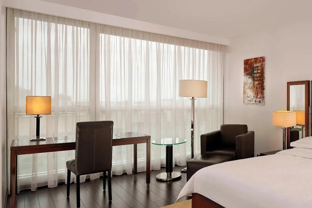Room, Sheraton Porto Hotel & Spa, Porto