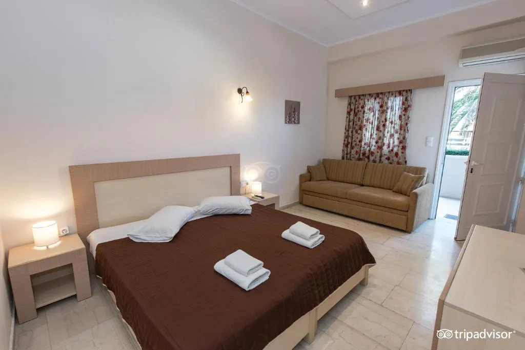 QUADRUPLE STANDARD Room, Anita Hotel, Corfu
