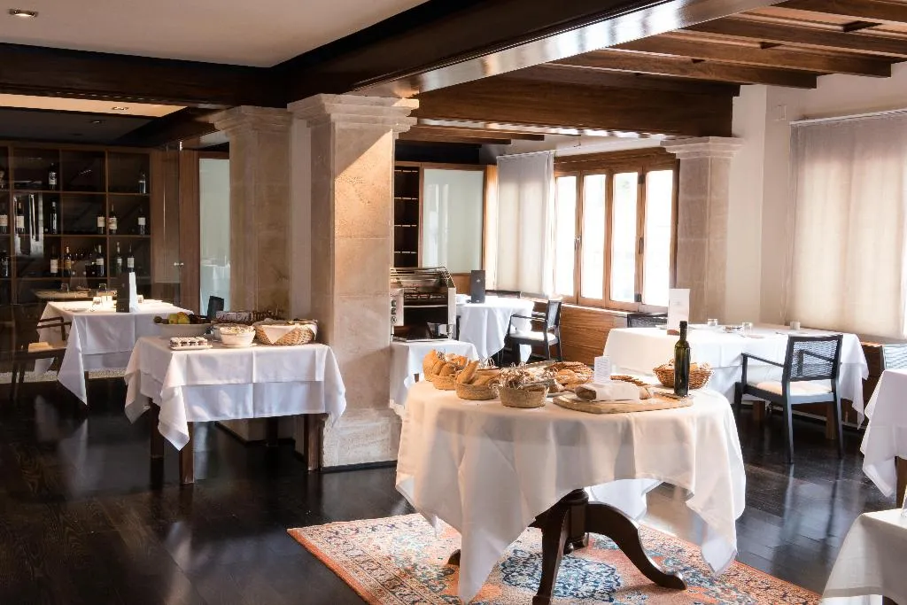 Restaurant, Cala Sant Vicenç - ADULTS ONLY, Majorca