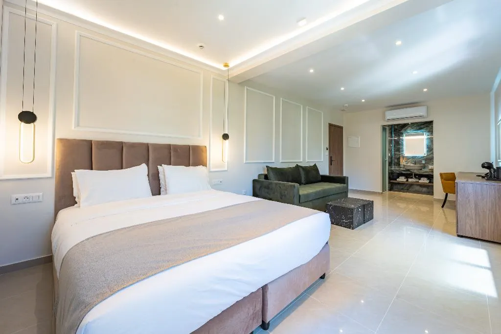 JUNIOR SUITE TWO BEDS Room, Philia Center Suites, Rhodes