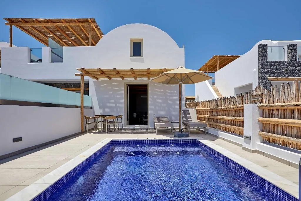 SUITE DUPLEX Room, Sea Breeze Santorini Beach Resort, Curio Collectio, Santorini