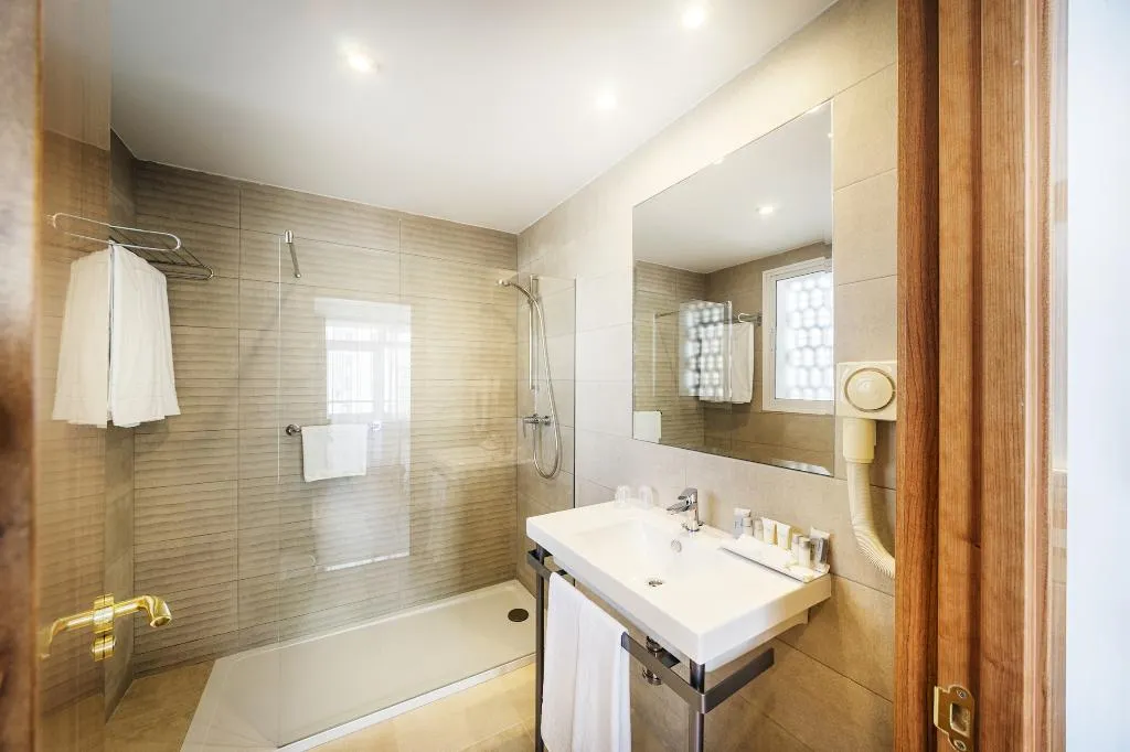 SINGLE PREMIUM Room, Óbal Hotel Marbella, Costa Del Sol