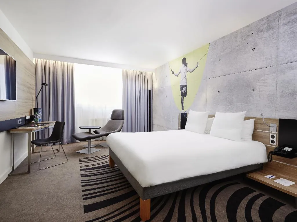 DOUBLE EXECUTIVE Room, Novotel Krakow City West, Krakow