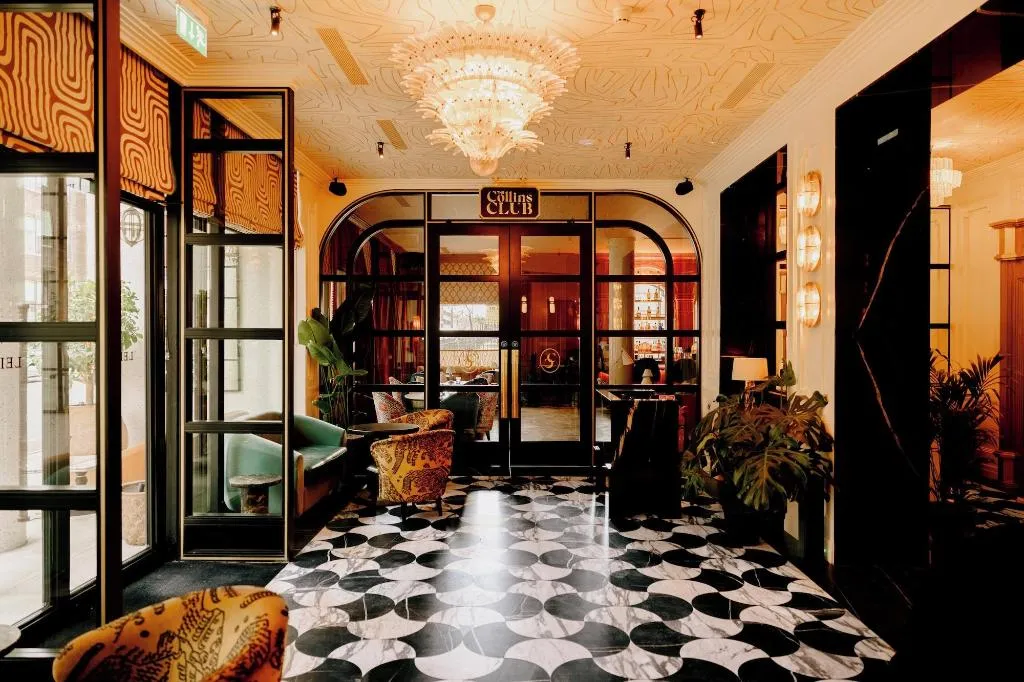 Lobby, The Leinster, Dublin