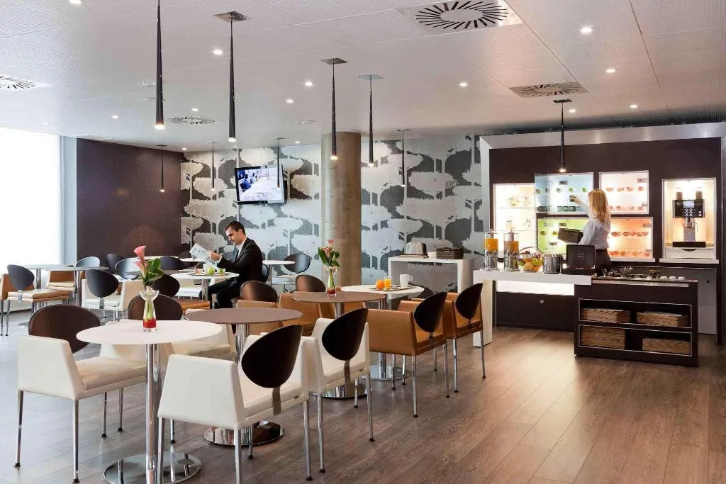 Restaurant, Novotel Suites Malaga Centro, Costa Del Sol