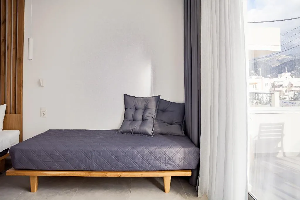 JUNIOR SUITE DELUXE WITH BALCONY Room, Melissa Apartments Malia, Crete