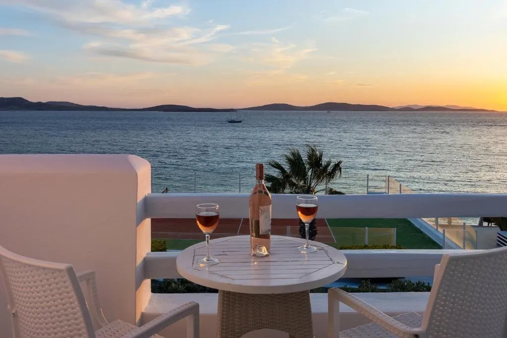 DOUBLE WITH JACUZZI Room, Saint John Hotel Villas & Spa, Mykonos