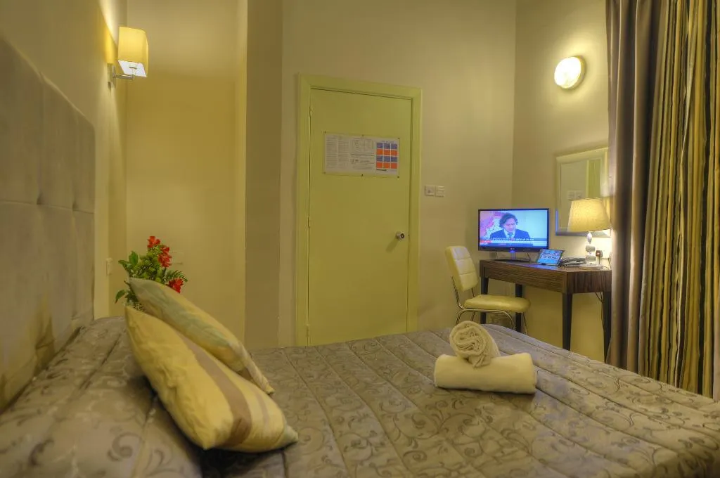 DOUBLE SINGLE USE ECONOMY Room, Europa Hotel Malta, Malta