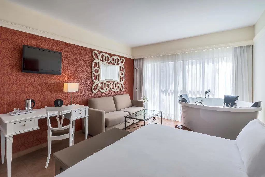 Double or Twin DELUXE Room, Barcelo Corralejo Bay, Fuerteventura