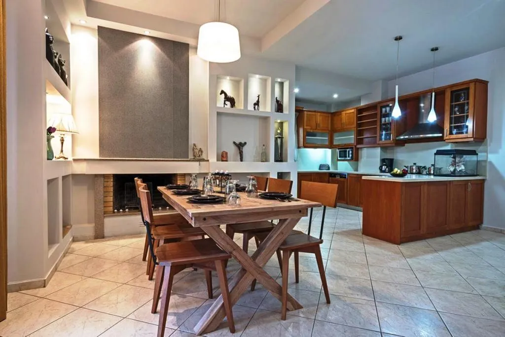 VILLA FOUR BEDROOMS WITH PRIVATE POOL Room, Villa Camellia, Crete