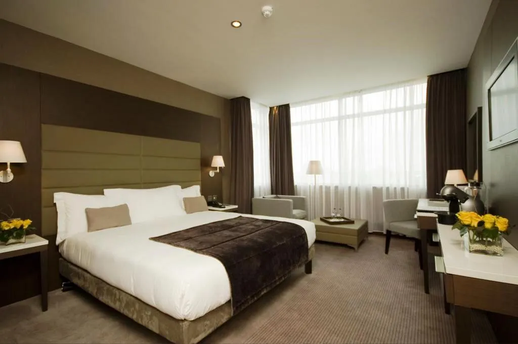 Room, Radisson Blu Royal Hotel, Dublin, Dublin