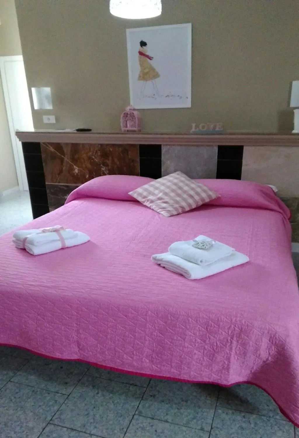 Room, B&B Sweet Home, Naples