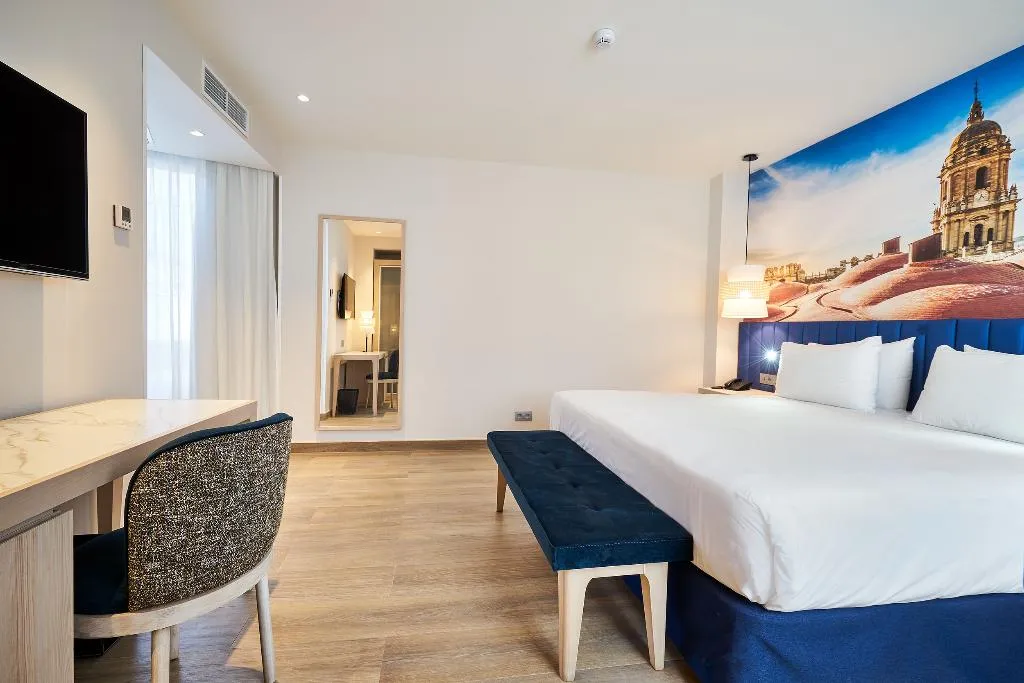 TRIPLE STANDARD Room, Eurostars Astoria, Costa Del Sol