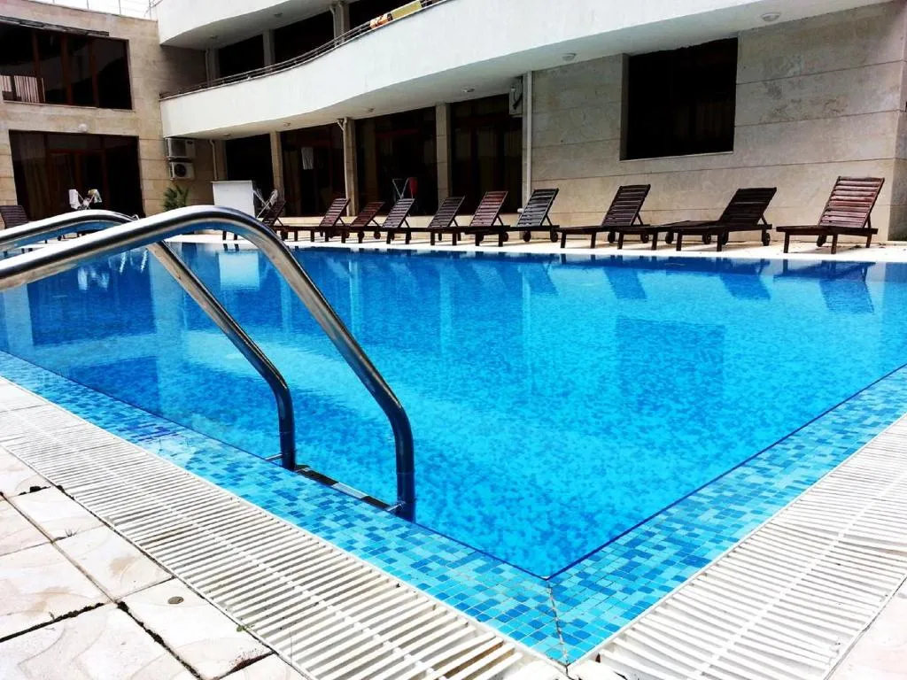 Pool, Menada Eden Apartments, Bourgas