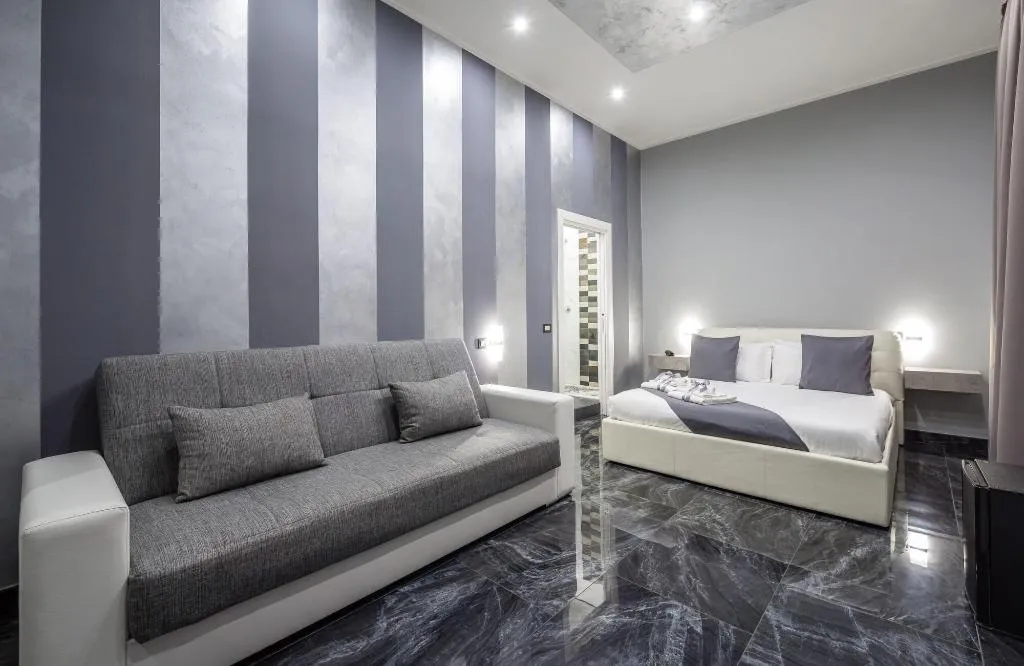 Room, Hotel Palace Napoli, Naples