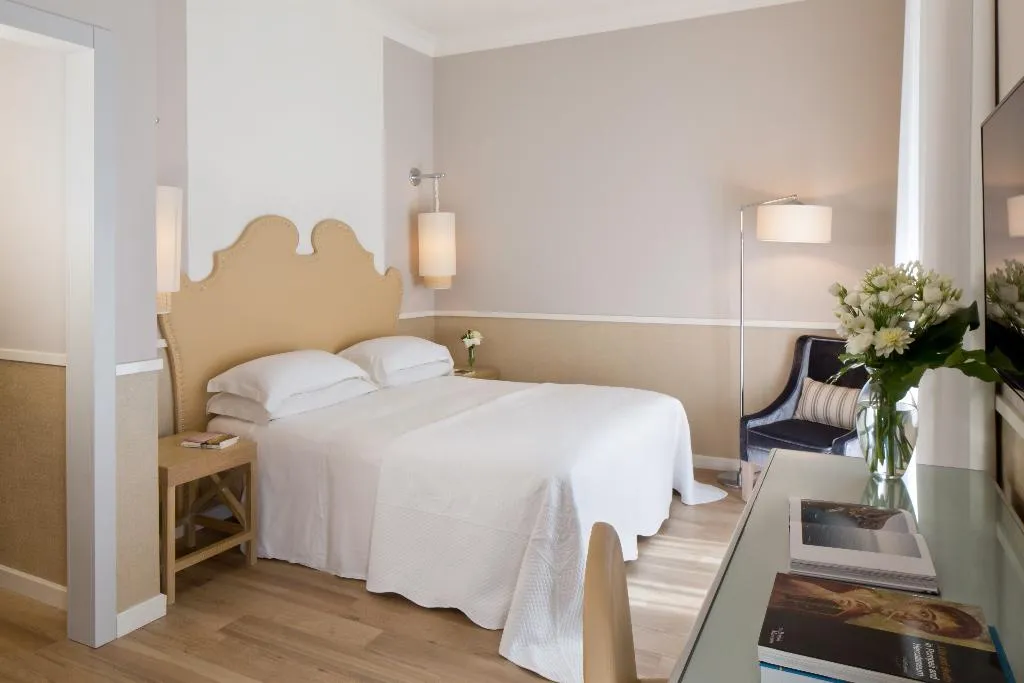 FAMILY ROOM CONNECTING ROOM Room, Starhotels Terminus, Naples