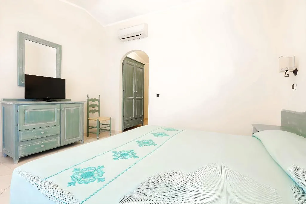 QUADRUPLE STANDARD Room, Hotiday Room Collection - Golfo Aranci, Olbia