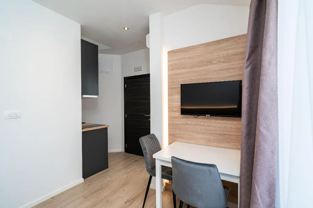 APARTMENT SUPERIOR WITH BALCONY Room, Bacan Serviced Apartments, Dubrovnik