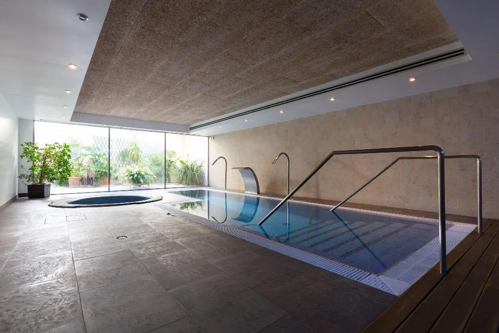 Sports and Entertainment, Aimia, Majorca