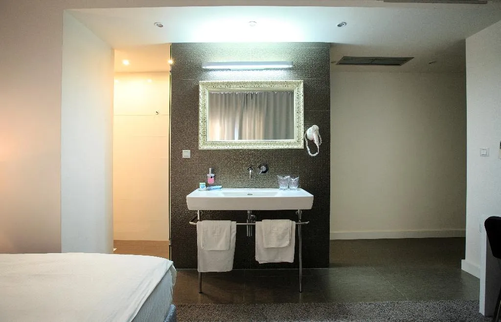 DOUBLE ANNEX Room, San Antonio, Split