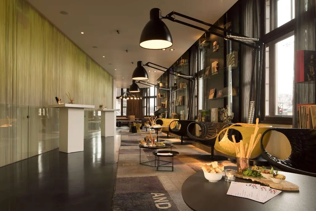 Room, art'otel amsterdam, Powered by Radisson Hotels, Amsterdam
