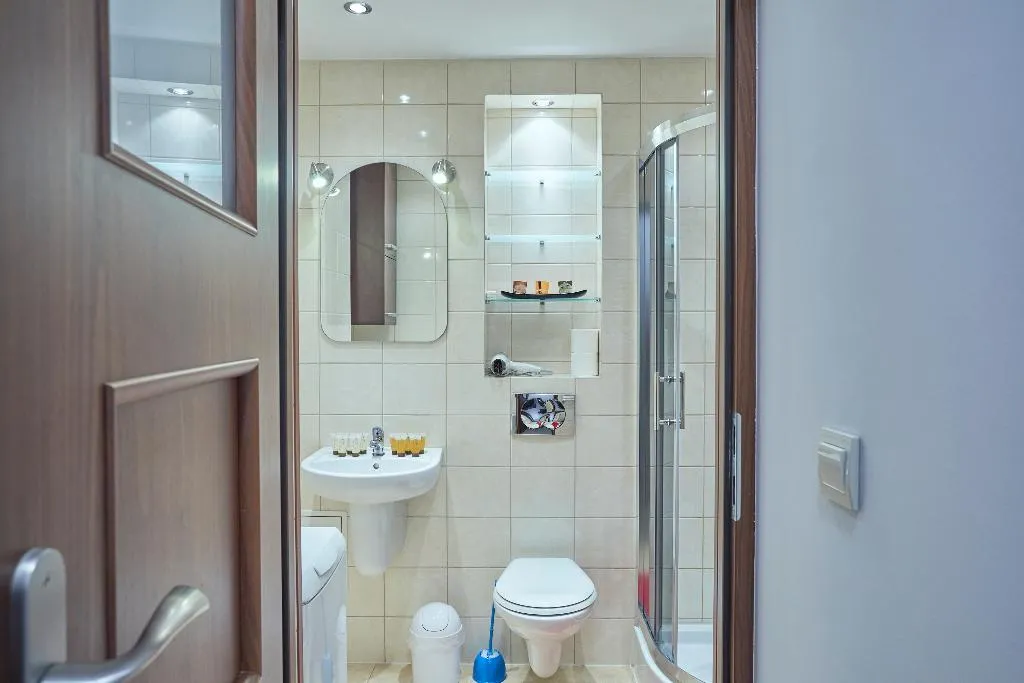STUDIO WITH BALCONY Room, Apartamenty Kornelia, Krakow