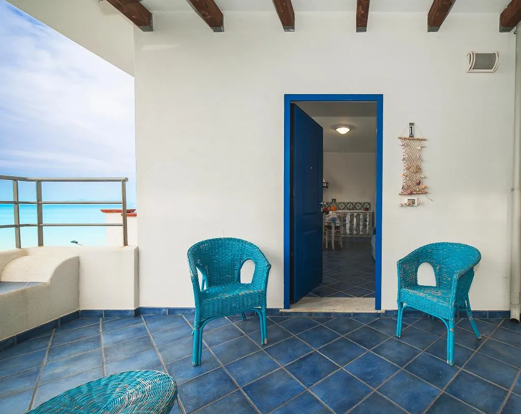 APARTMENT CAPACITY 4 TWO BEDROOMS Room, Magico Appartamenti Scafa, Catania