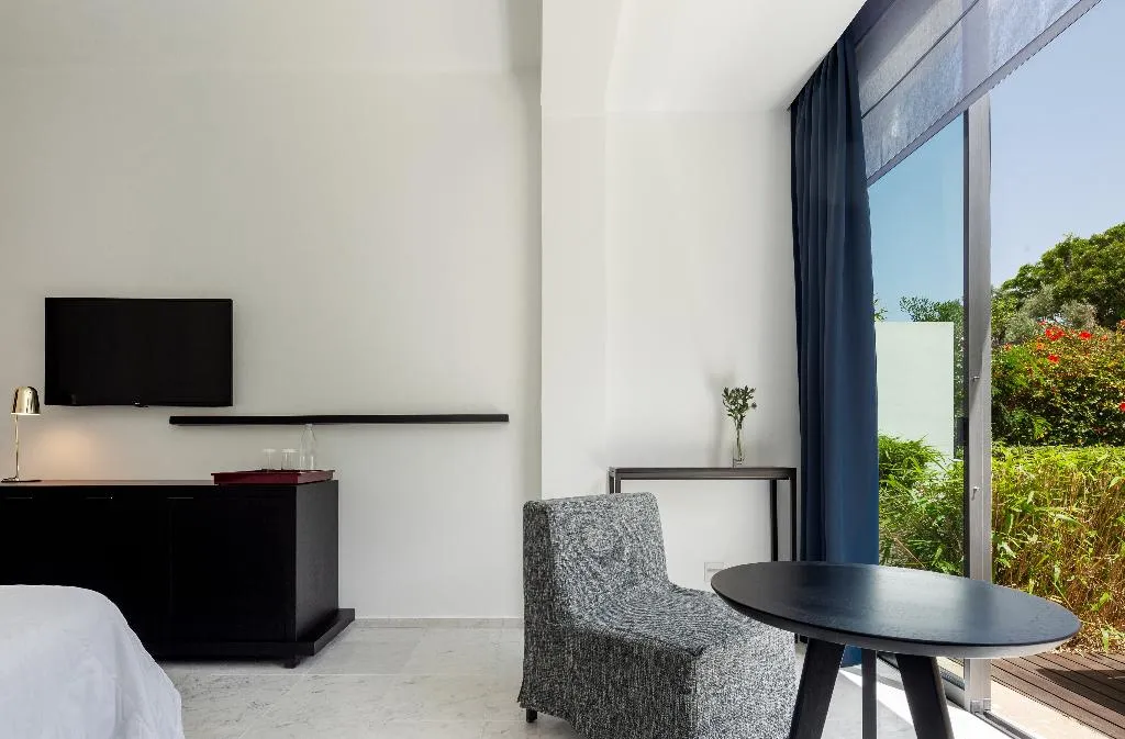 Double or Twin GARDEN VIEW Room, Almyra, Cyprus