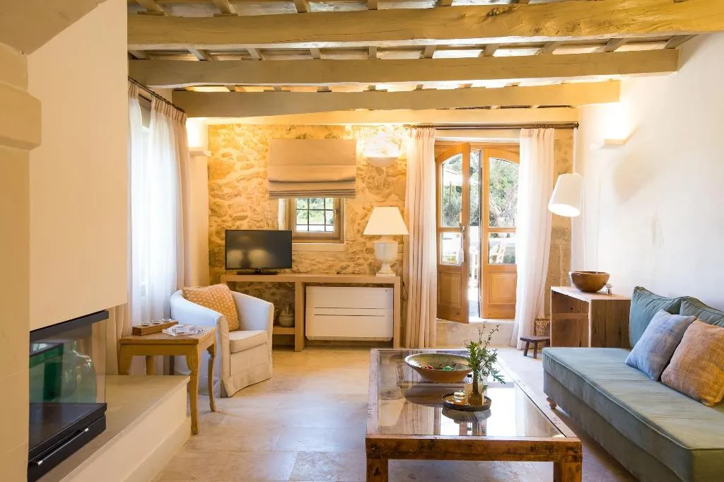 Room, Kapsaliana Village Hotel, Crete