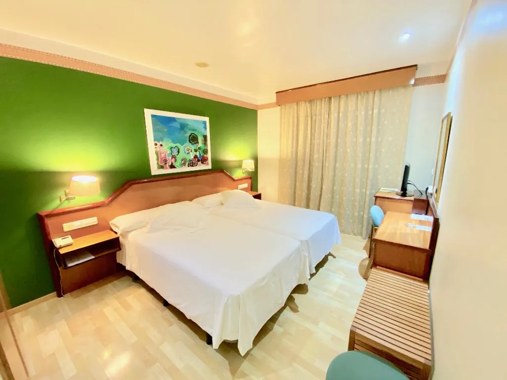 DOUBLE WITH BALCONY Room, Torrepalma, Andalucia