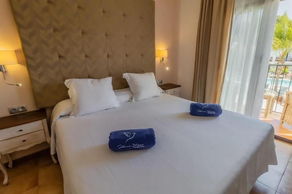 Double or Twin POOL VIEW Room, Paloma Blanca Boutique Hotel, Costa Del Sol