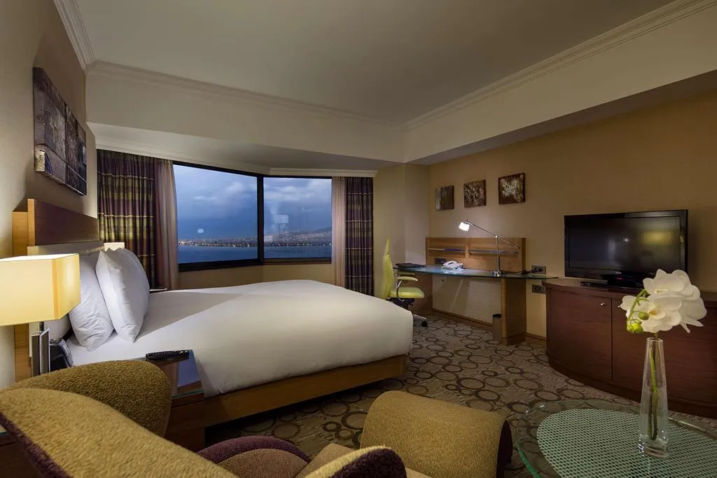 Room EXECUTIVE Room, Hilton Izmir, Izmir